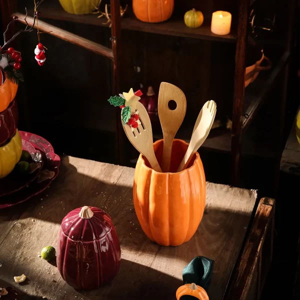 Pumpkin Shape Ceramic Mug Detail from the Youli collection by Xiamen Youli