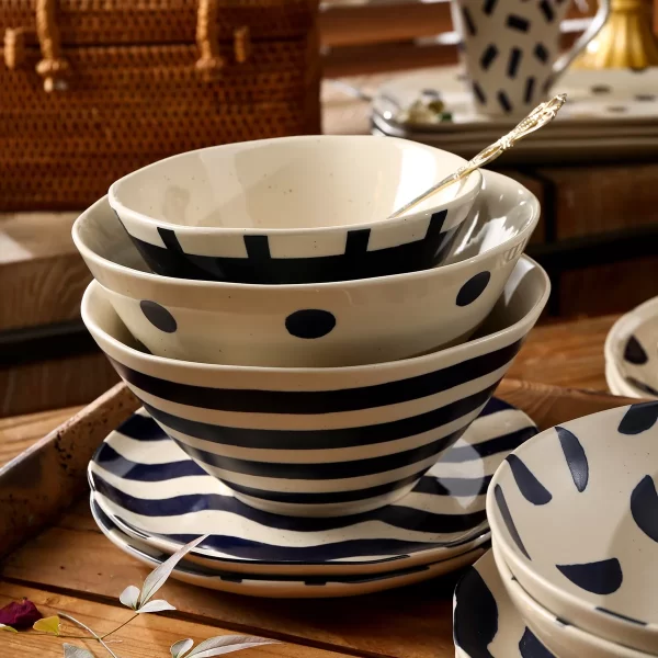 Nordic Pattern Ceramic Bowls from the Youli collection by Xiamen Youli