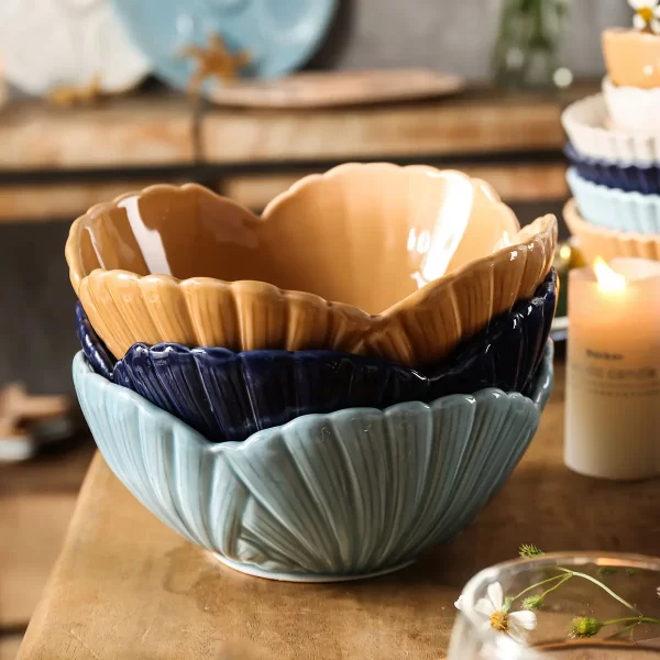 Shell Shape Ceramic Dishware Set from the Youli collection by Xiamen Youli