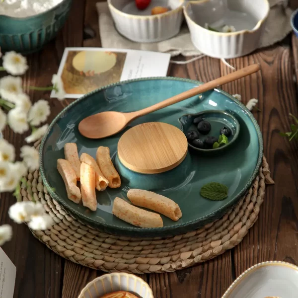 Ceramic Kitchenware Storage and Serving Set from the Youli collection by Xiamen Youli