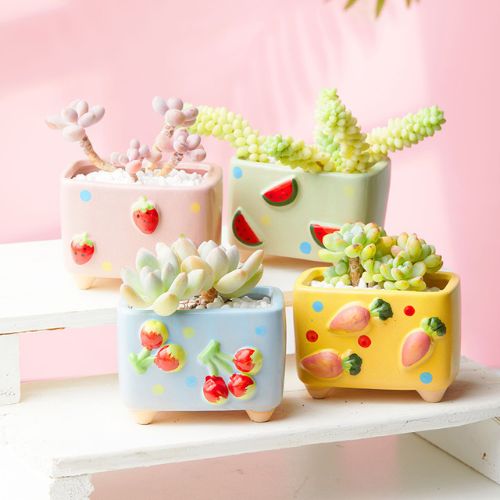 Painted Ceramic Planters from the Youli collection by Xiamen Youli