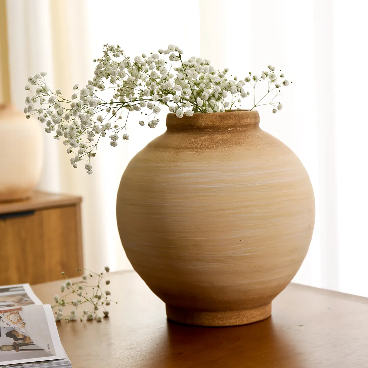 Wabi Sabi Low Ceramic Vases 6 from the Youli collection by Xiamen Youli