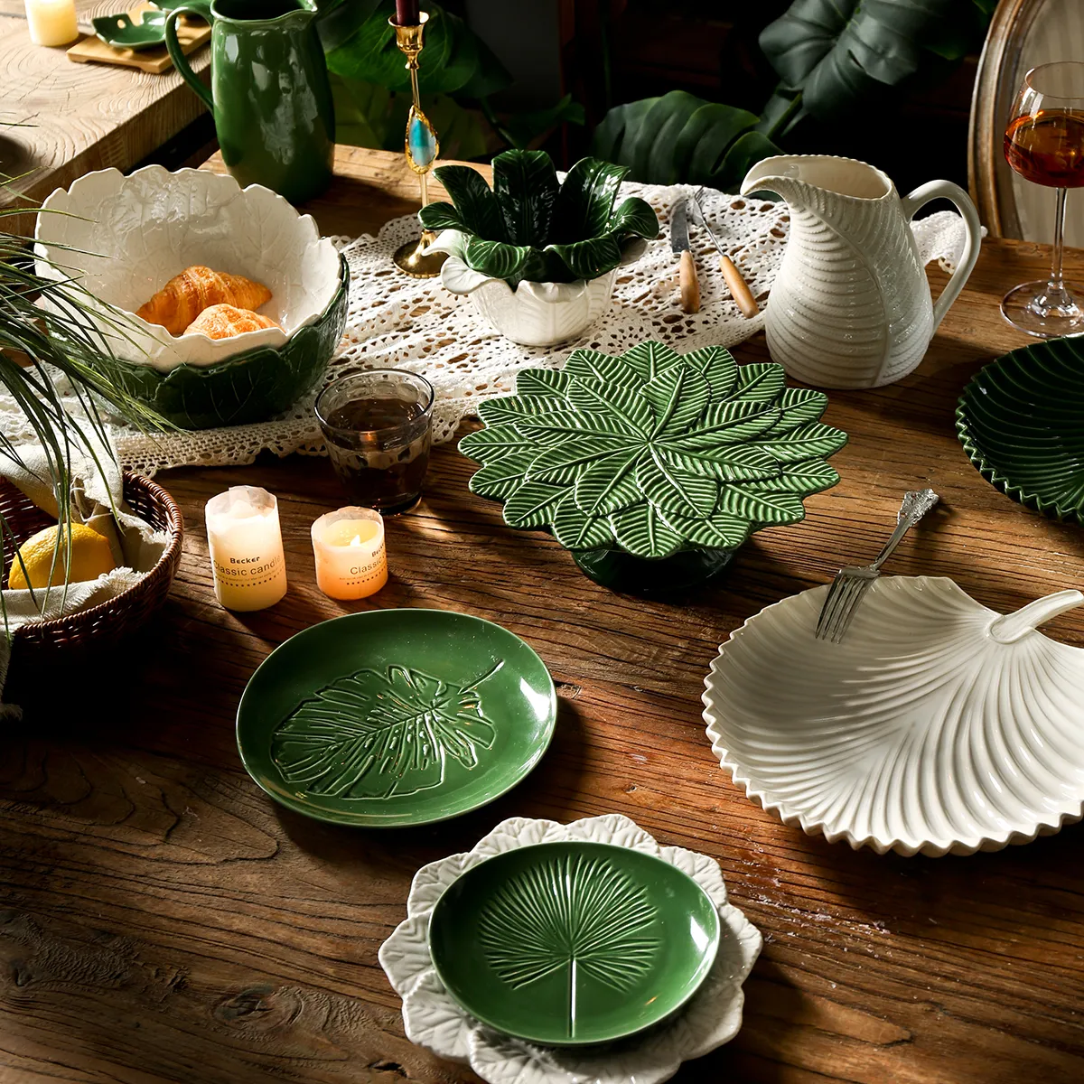 Natural Leaf Shape Porcelain Dinnerware 1 from the Youli collection by Xiamen Youli