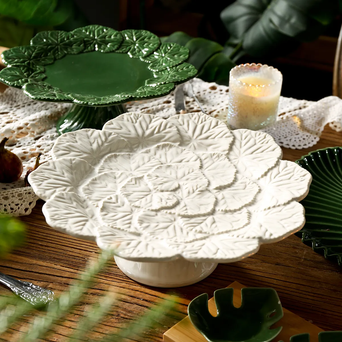 Natural Leaf Shape Porcelain Dinnerware 5 from the Youli collection by Xiamen Youli