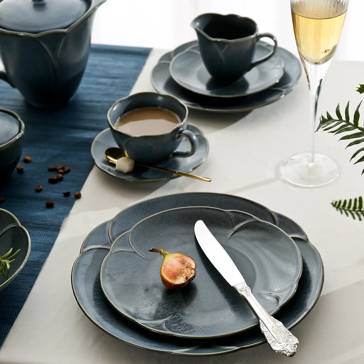 Reactive Glaze Blue Stoneware Dinnerware 2