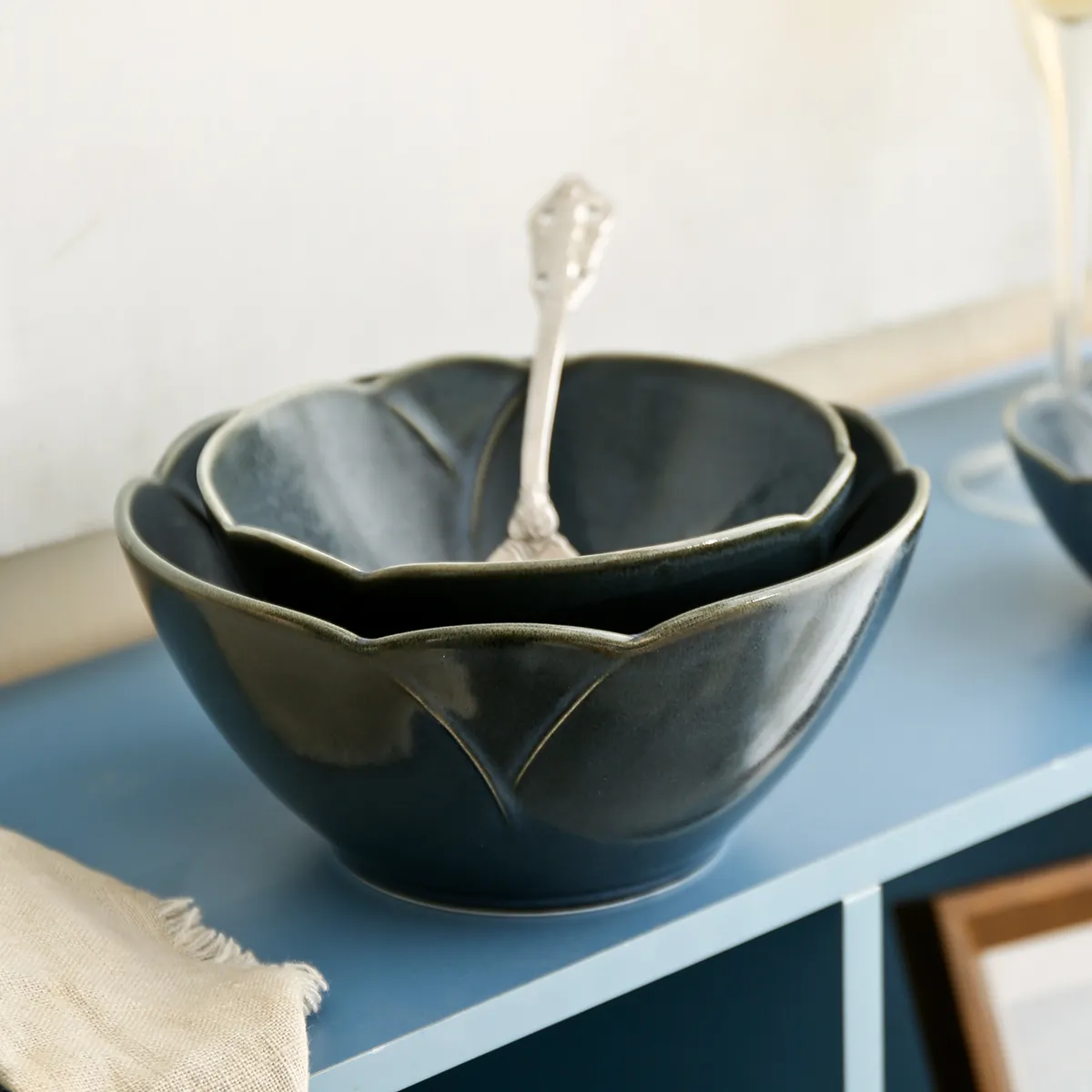 Reactive Glaze Blue Stoneware Dinnerware 4 from the Youli collection by Xiamen Youli