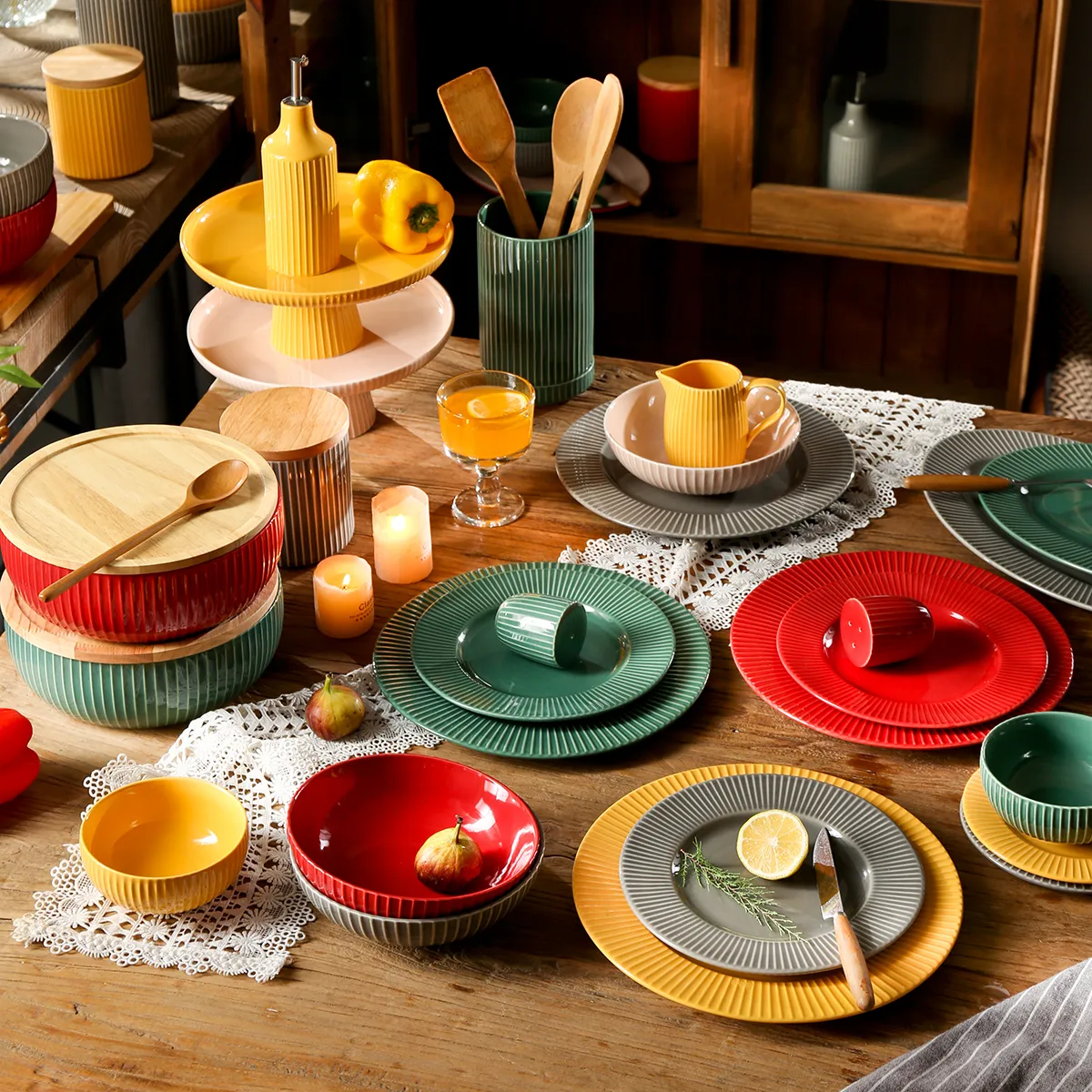 Modern Color Ceramic Dinnerware Sets 1 from the Youli collection by Xiamen Youli