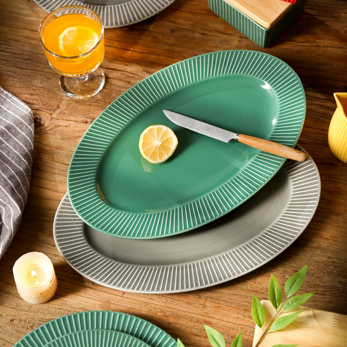 Modern Color Ceramic Dinnerware Sets 5 from the Youli collection by Xiamen Youli