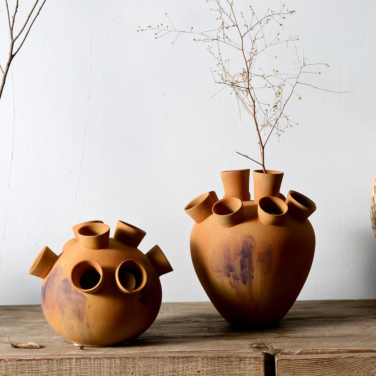 White Embossed Ceramic Vase 3 from the Youli collection by Xiamen Youli