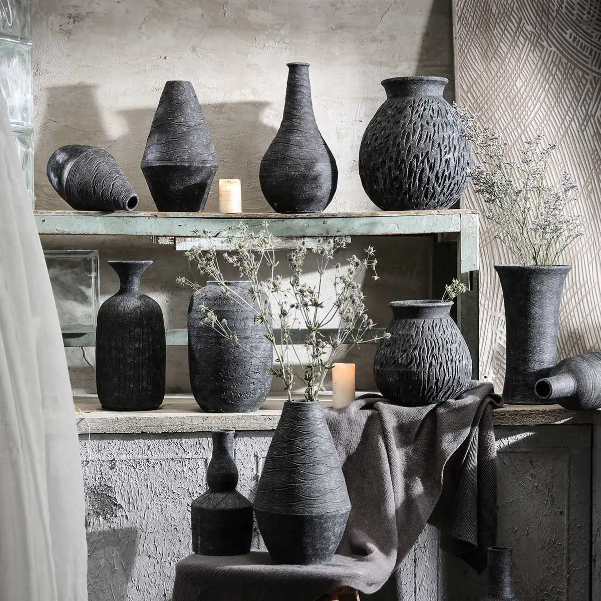 White Embossed Ceramic Vase 5 from the Youli collection by Xiamen Youli