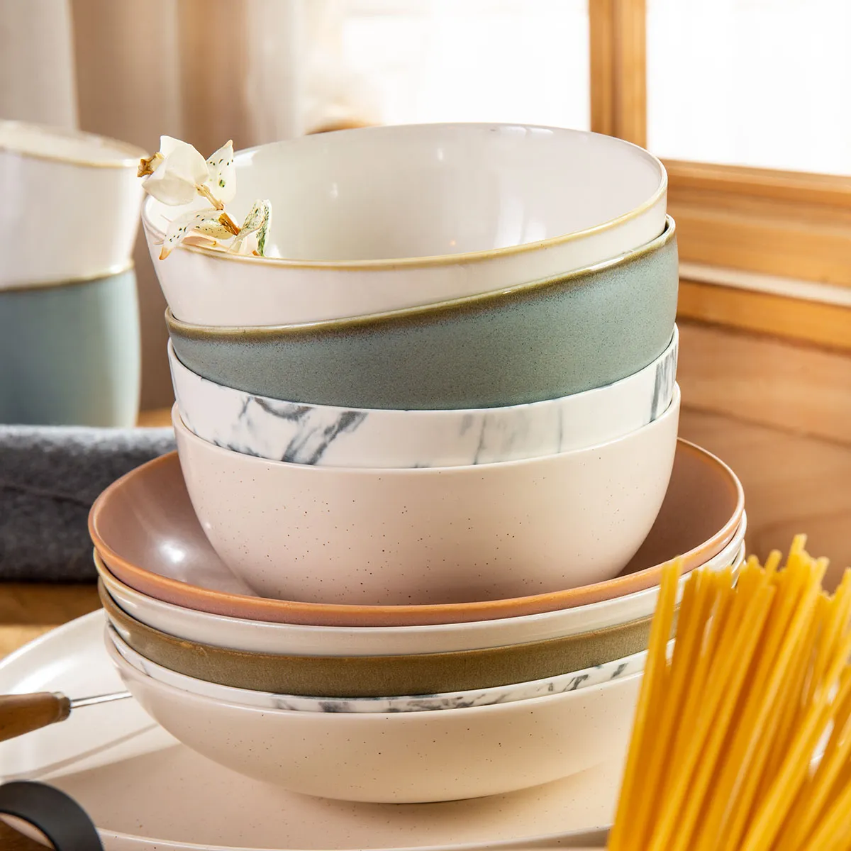Lemon Pattern Ceramic Serving Bowls 4 from the Youli collection by Xiamen Youli
