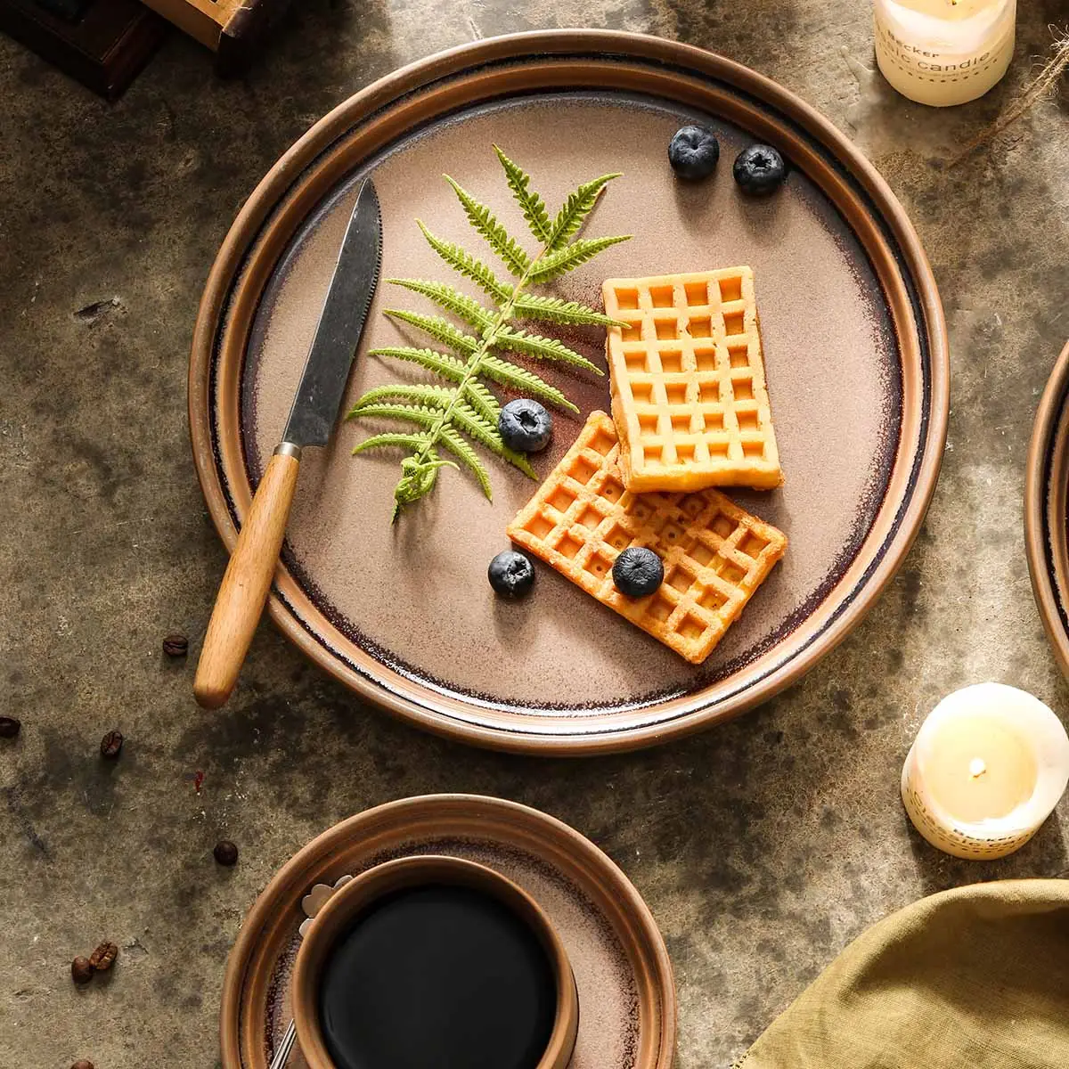 Soft Gradient Ceramic Dinner Plates 3 from the Youli collection by Xiamen Youli