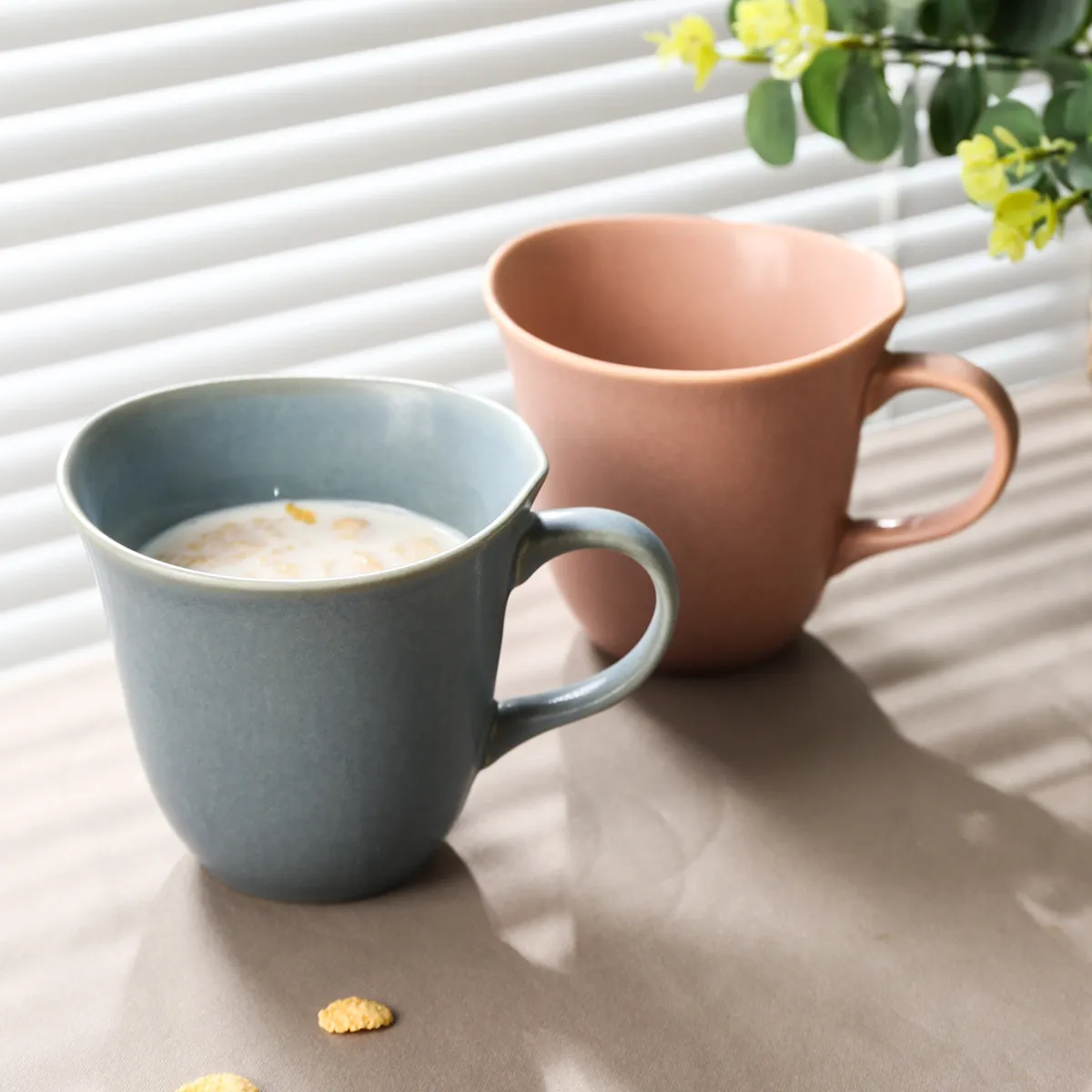 Cream Color Ceramic Coffee Mugs 1 from the Youli collection by Xiamen Youli