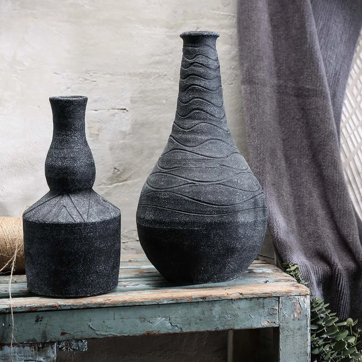 Embossed Texture Ceramic Vases 3 from the Youli collection by Xiamen Youli