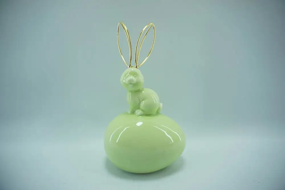 White Ceramic Rabbits Figurines Easter Bunny Figurines Decorative Shape and Finish View