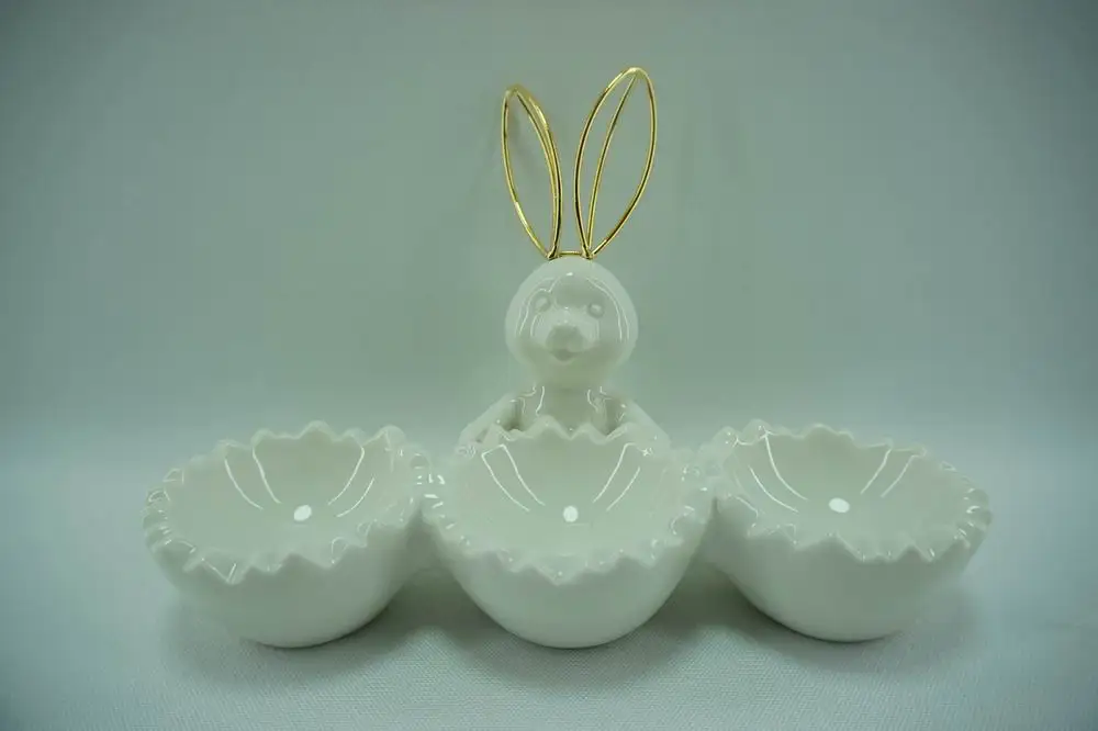 White Ceramic Rabbits Figurines Easter Bunny Figurines Decorative Collection Detail View